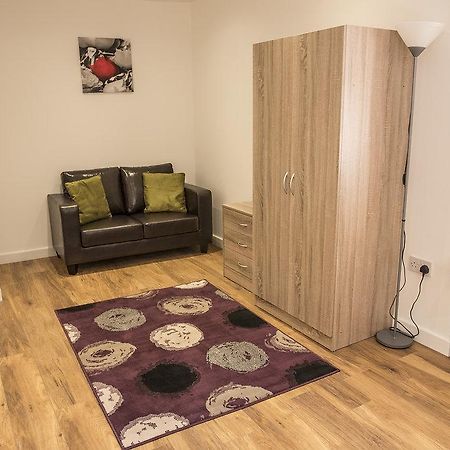 Town Centre Apartments Dewsbury Exterior photo