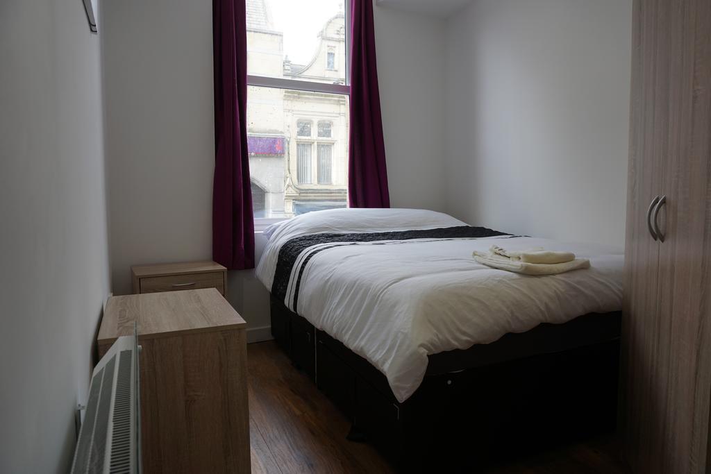Town Centre Apartments Dewsbury Exterior photo